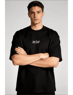 T-shirt Oversize Homme & Femme - Style Urbain - Lôt'EntikDécouvrez le t-shirt oversize Lôt'Entik : une coupe ample et décontract